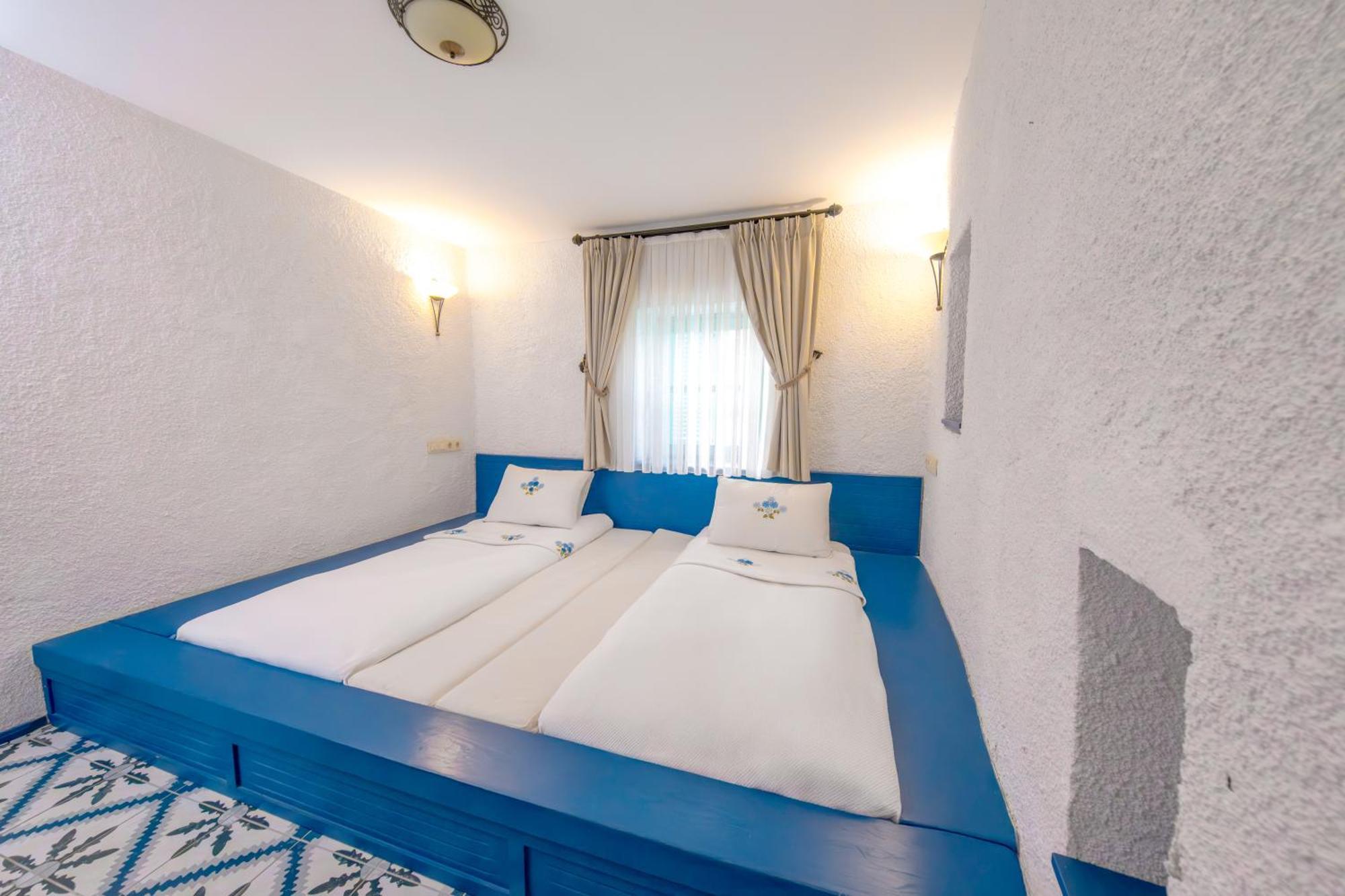 Sigacik Gardenya Buti̇K Otel Exterior foto