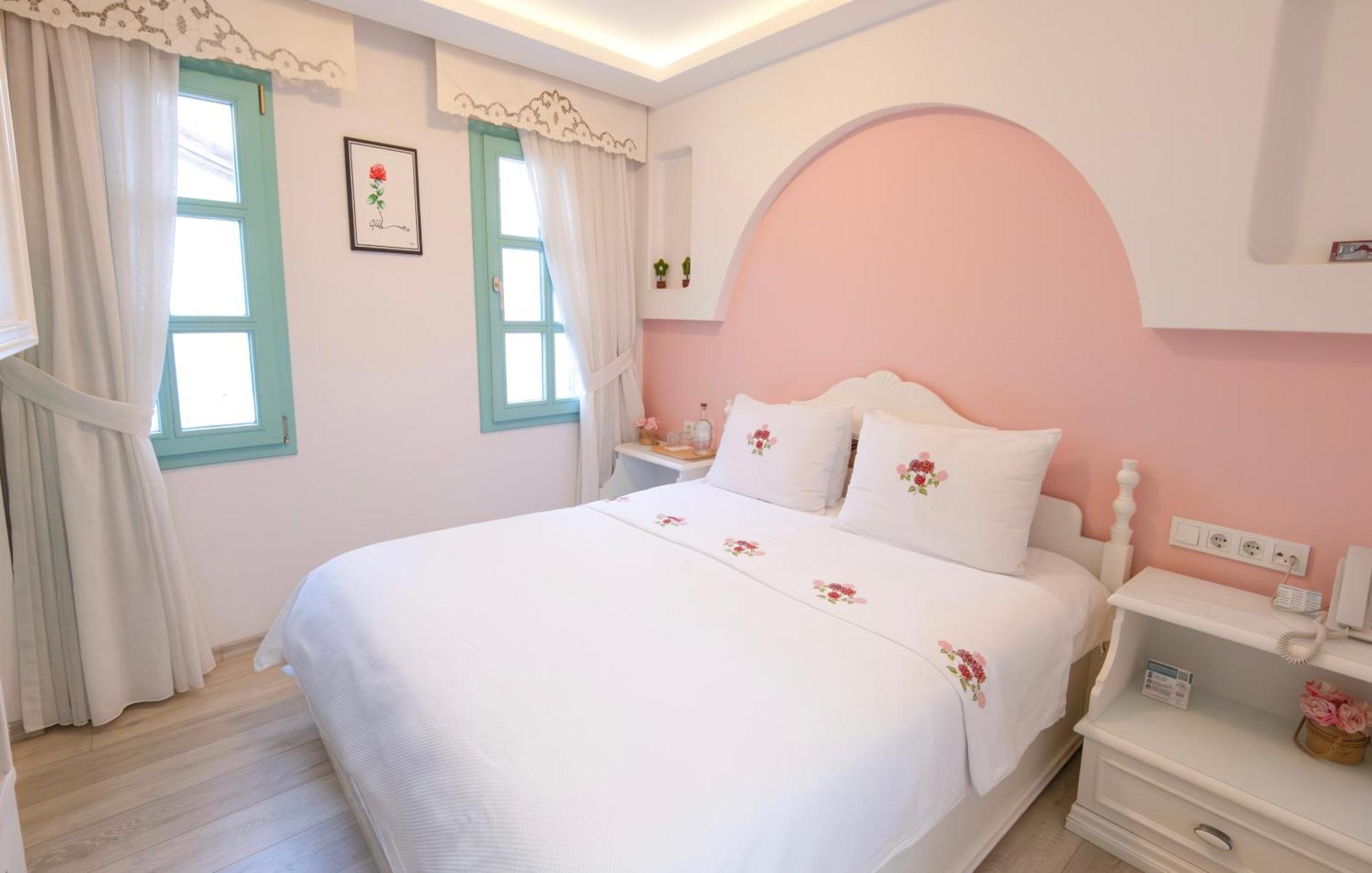 Sigacik Gardenya Buti̇K Otel Exterior foto